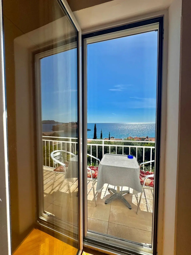 Sun Rose apartments Sveti Stefan