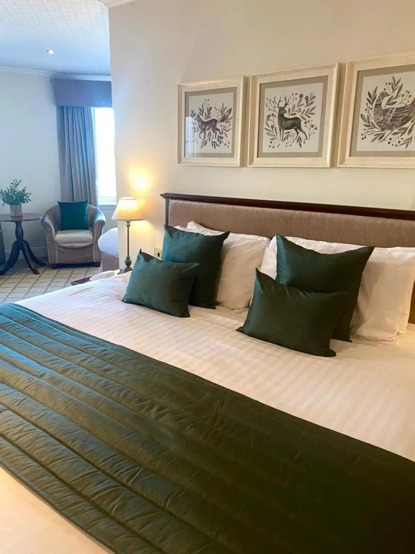 The Royal George Hotel