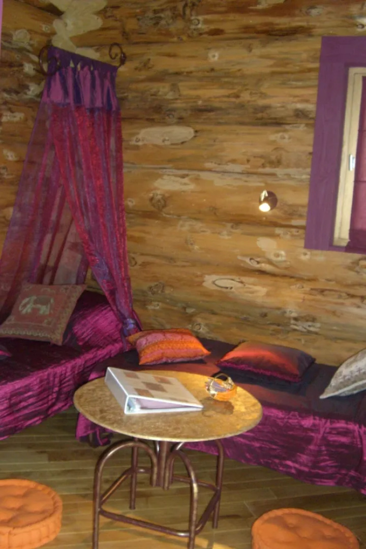 La Colline aux Fustes