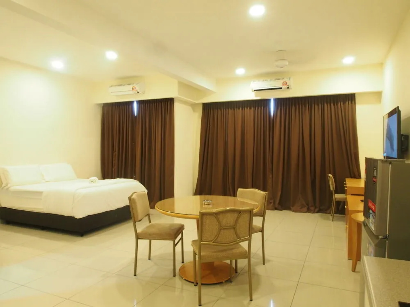 Premier Times International Hotel