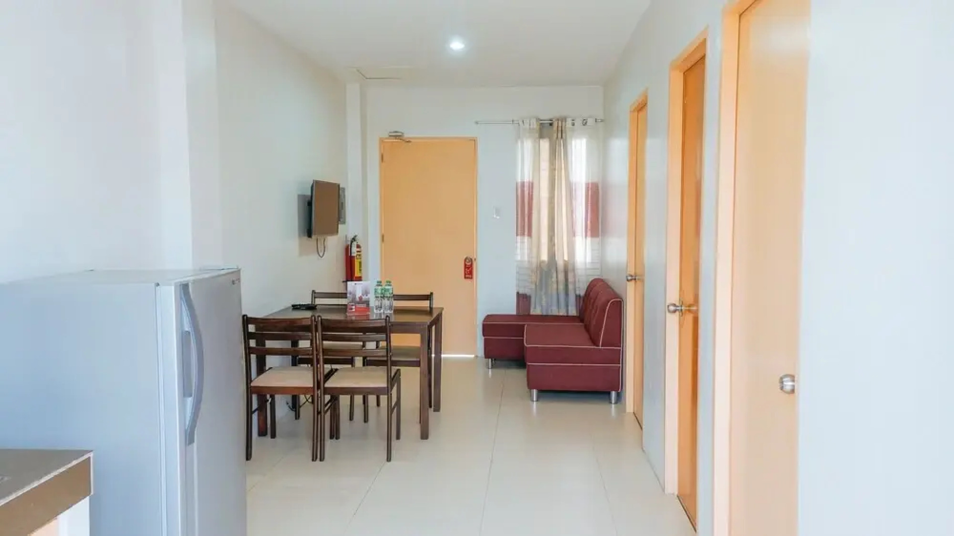RedDoorz Plus near Talisay Town Center