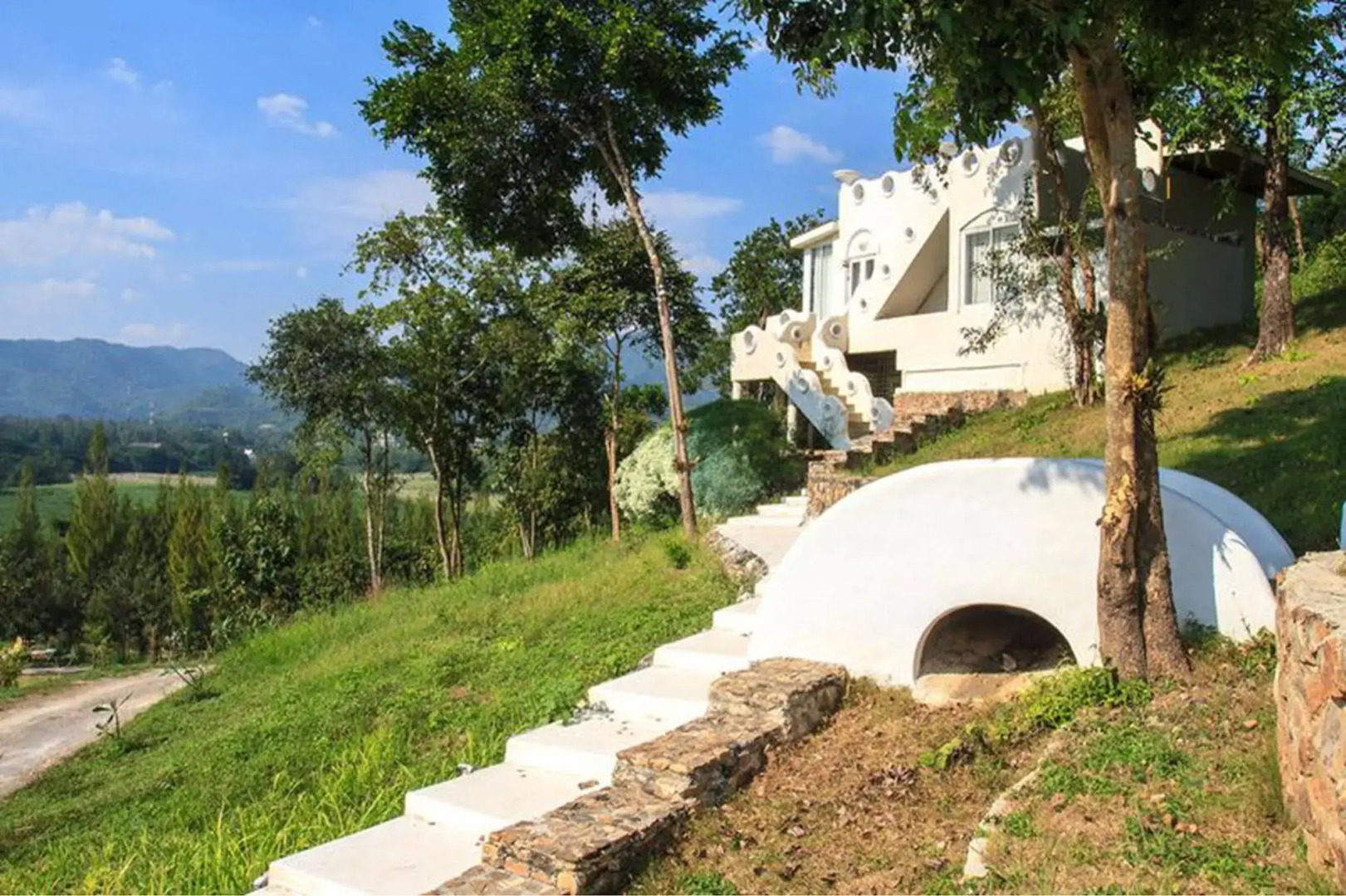 Morning Glory Resort