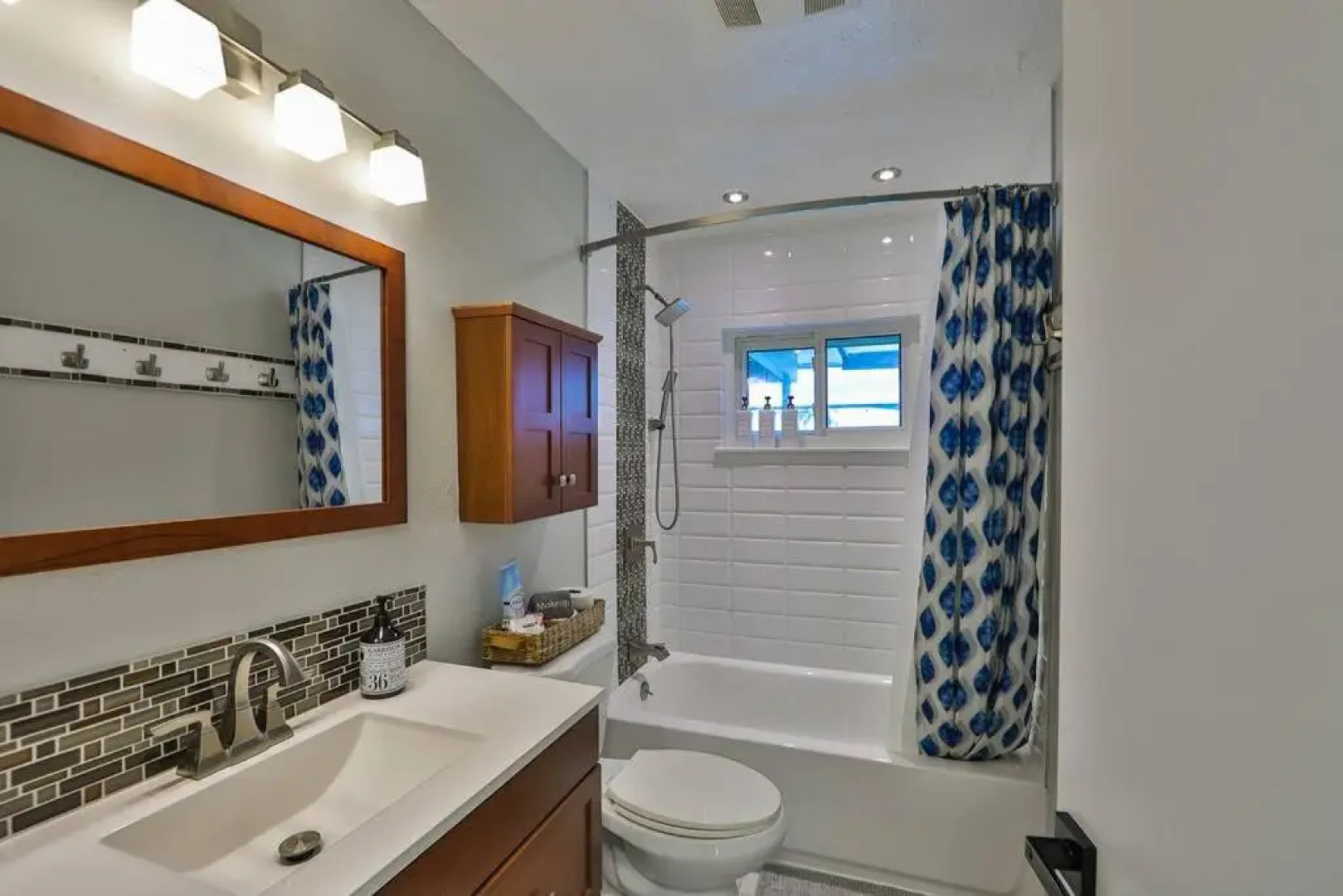 Greece Villa On Canal FREE HEATED POOL And Kayaks