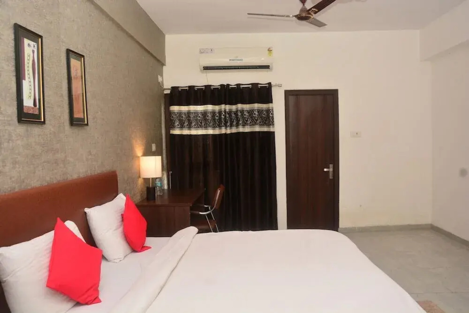 Sai Gopala Service Apartmenr