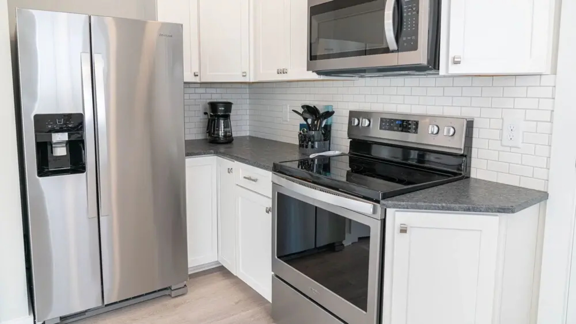 3 Bedroom, Virginia Street