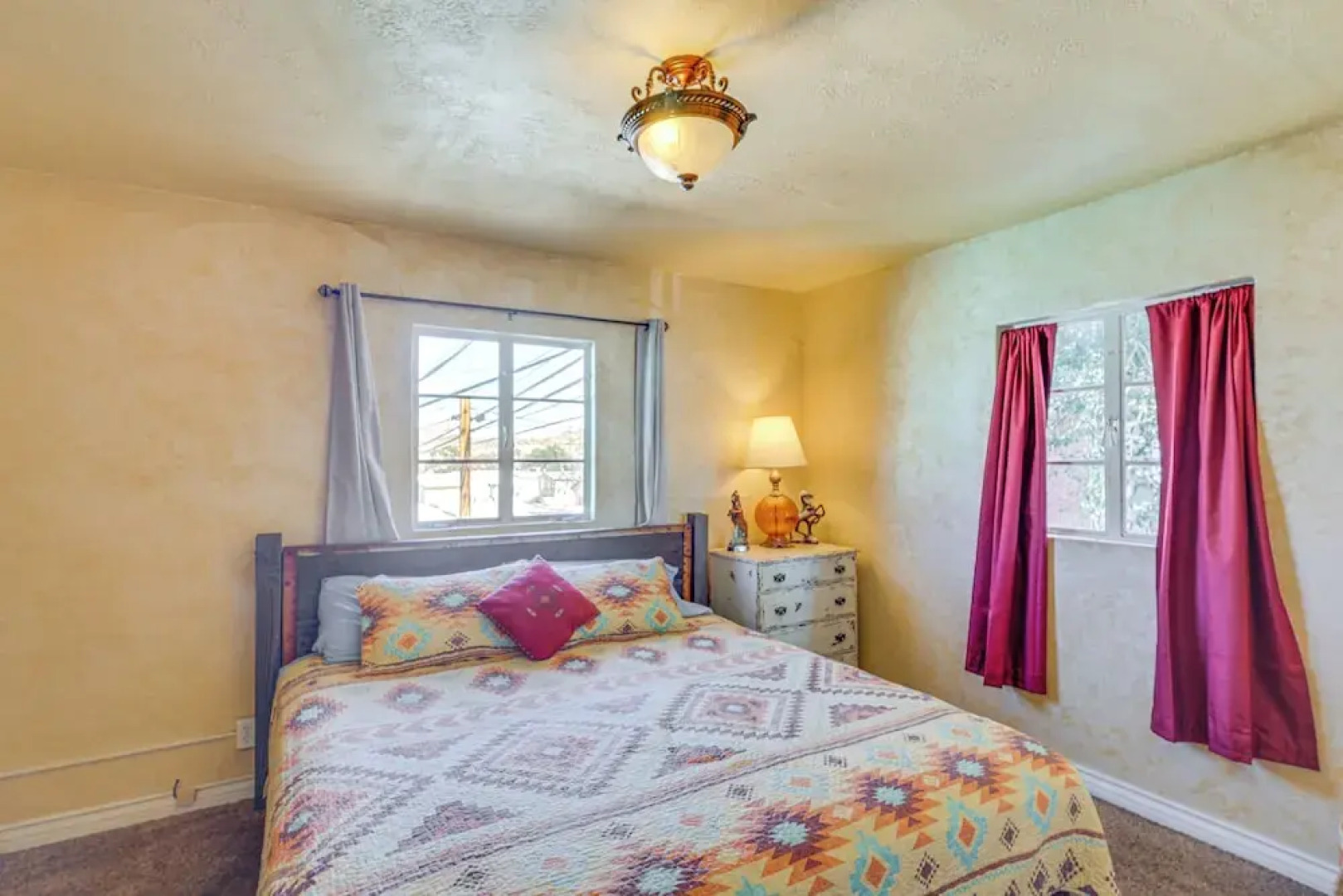 Route 66 Retreat Steps to Beale St in Dtwn Kingman