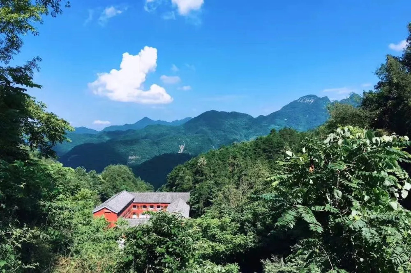 Wudangshan tianle hotel