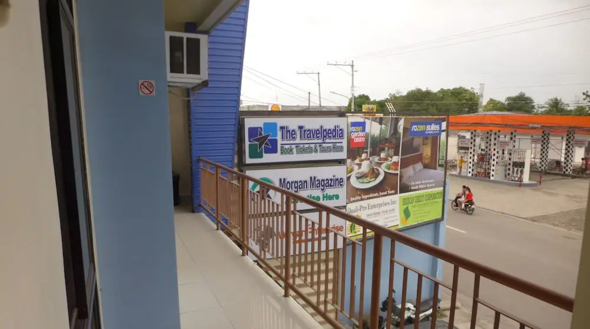 Rozen Suites Paradise