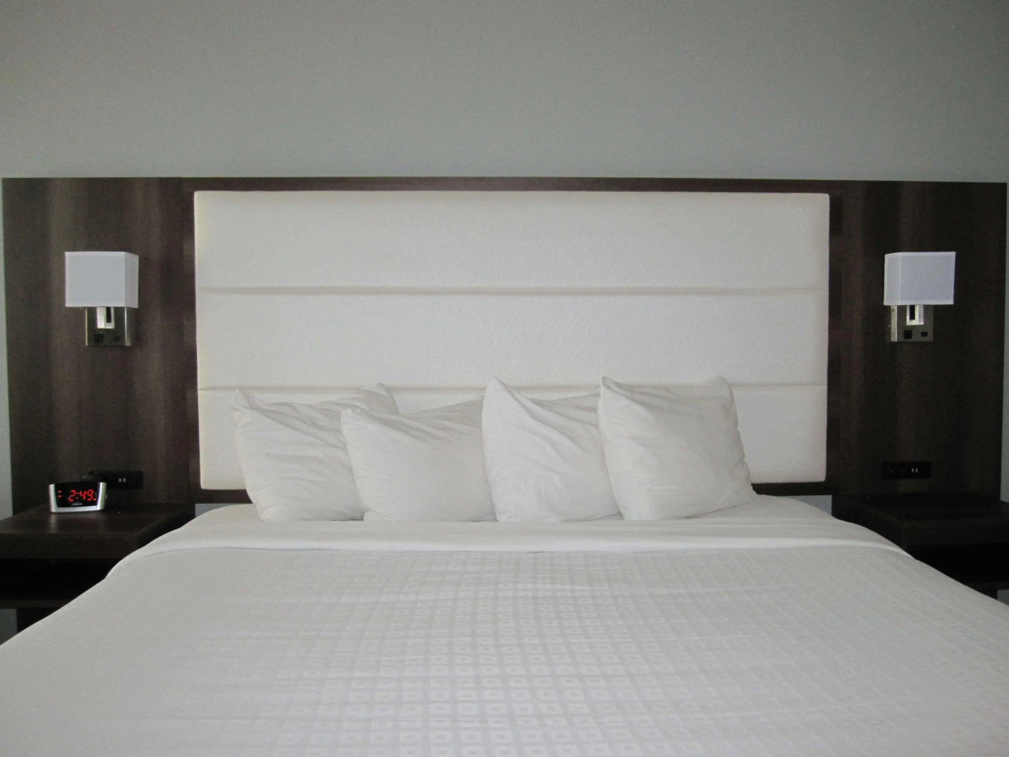 Best Western Plus First Coast Inn & Suites