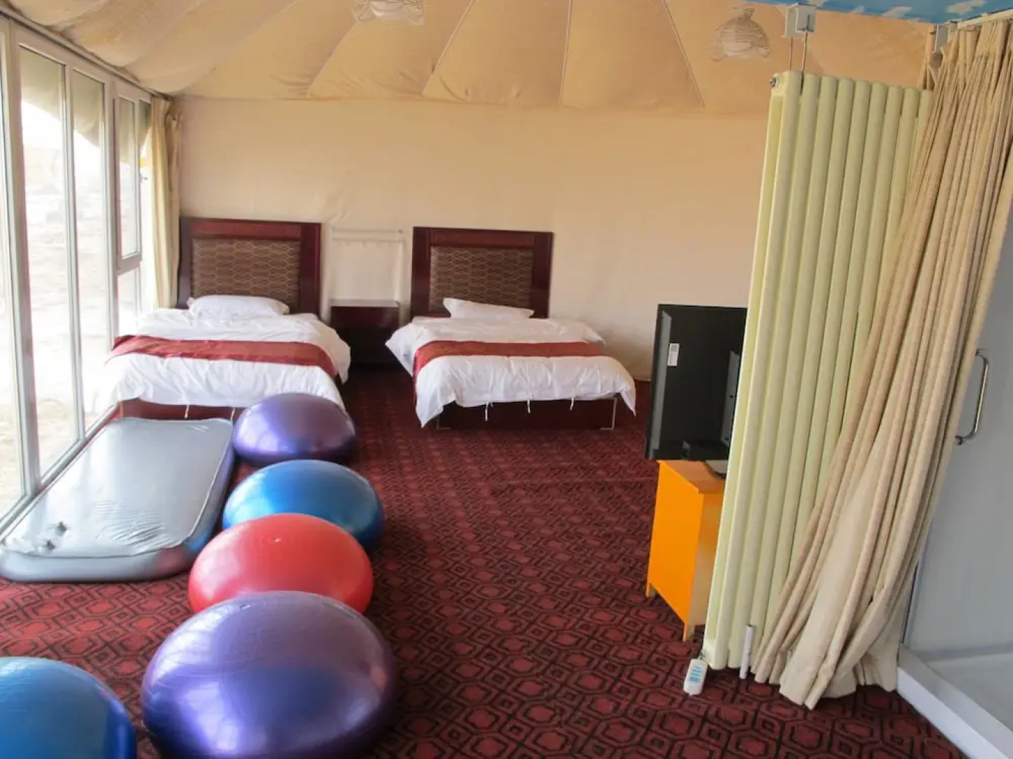 Xilingol Auspicious Horses