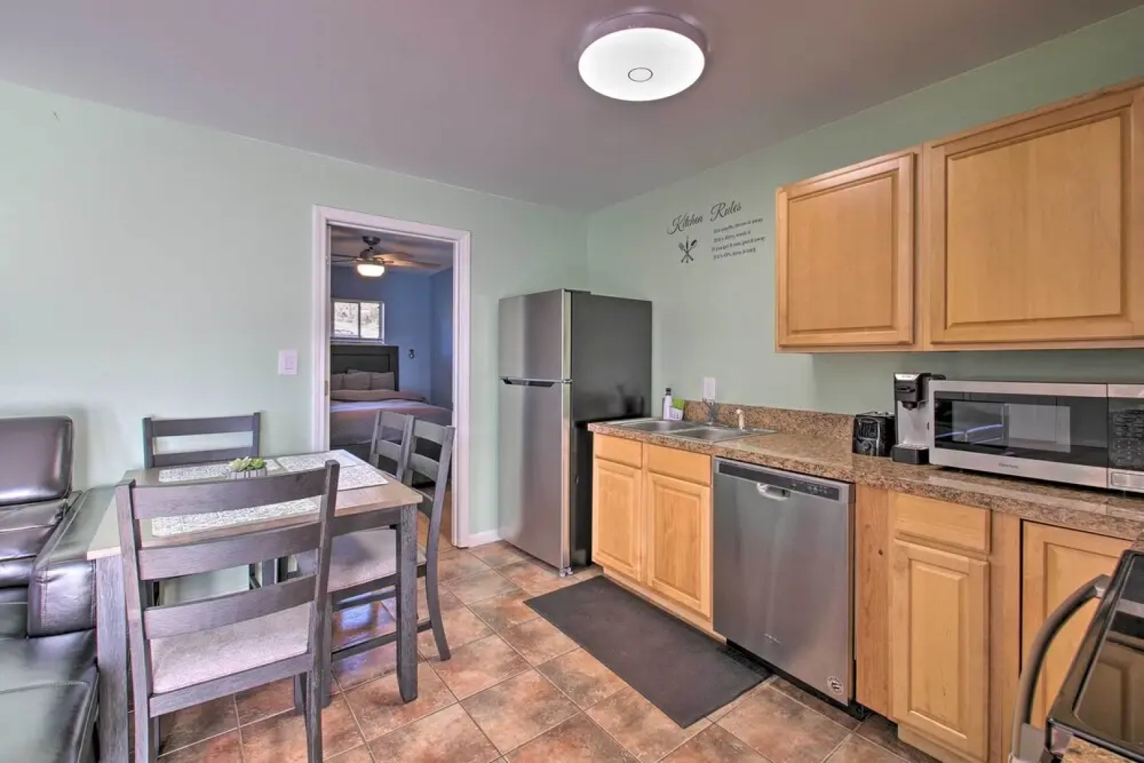 Hot Springs Condo w/ Lake Access & Boat Dock!