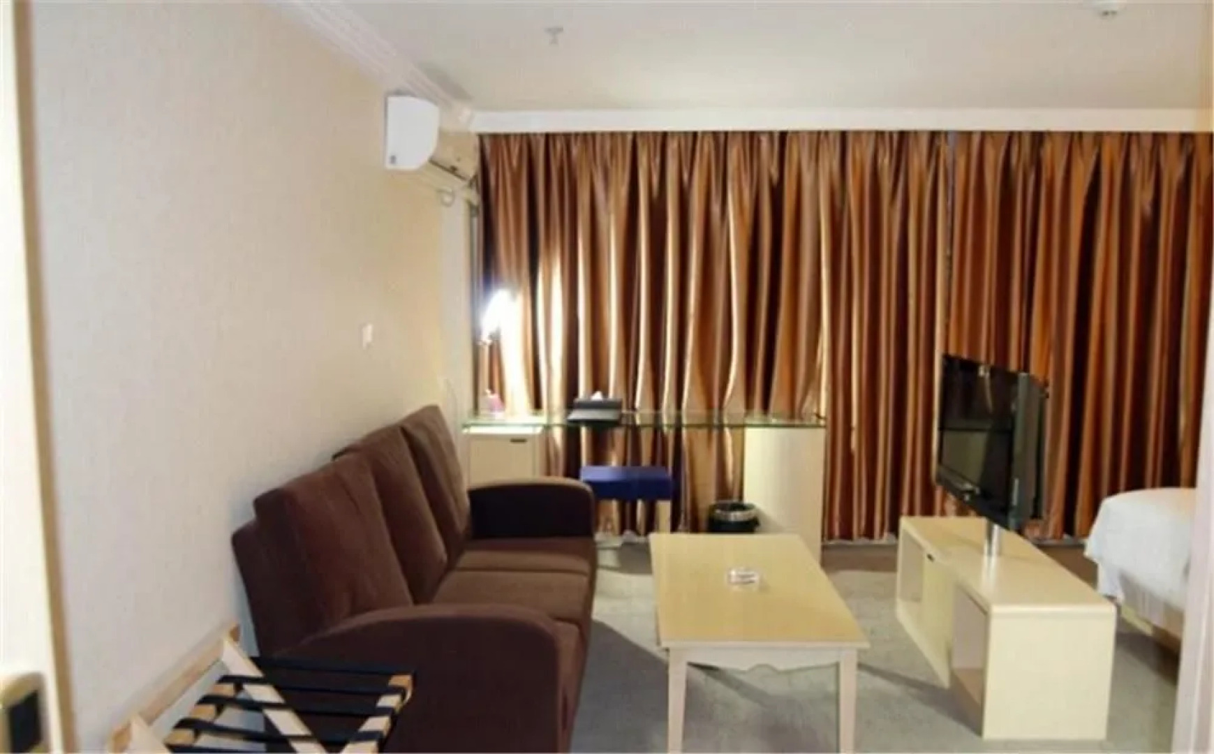 Zhuhai Yujing Business Hotel