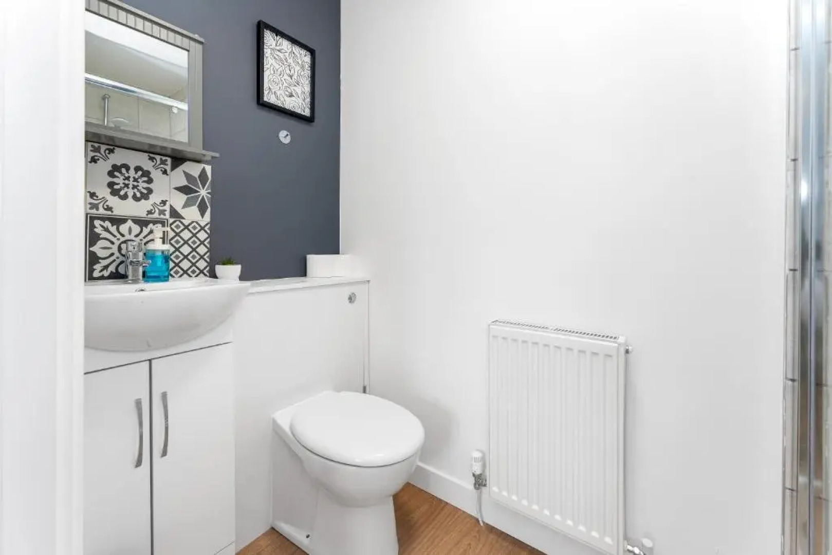 Cheerful Stays - Livingston - 4 Bedroom 3 Bath Home