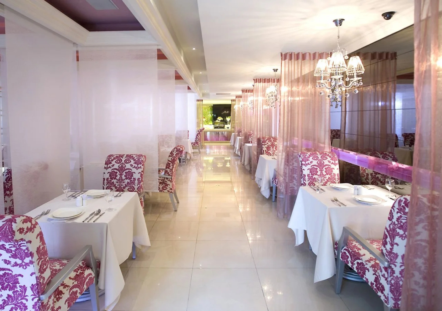 Yes Motel City Resort Paradise