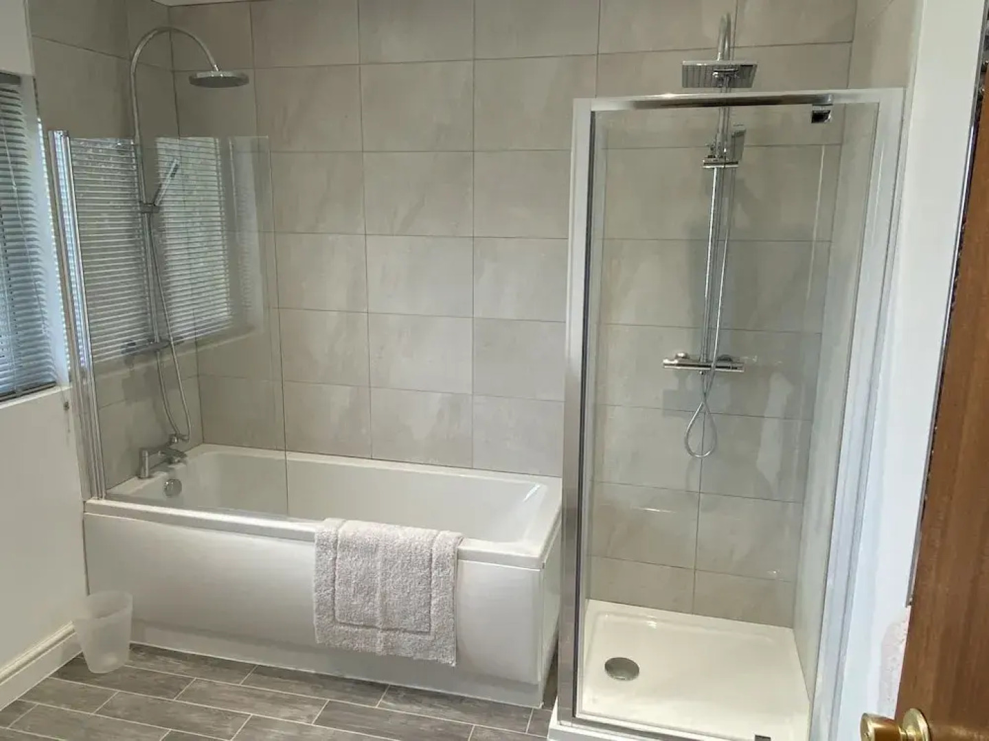 Santa Rosa - 4 Bedroom Holiday Home