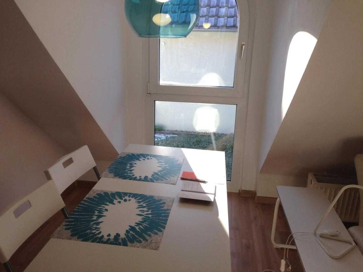 Studio Ochsenfurt mit sonnigem Balkon
