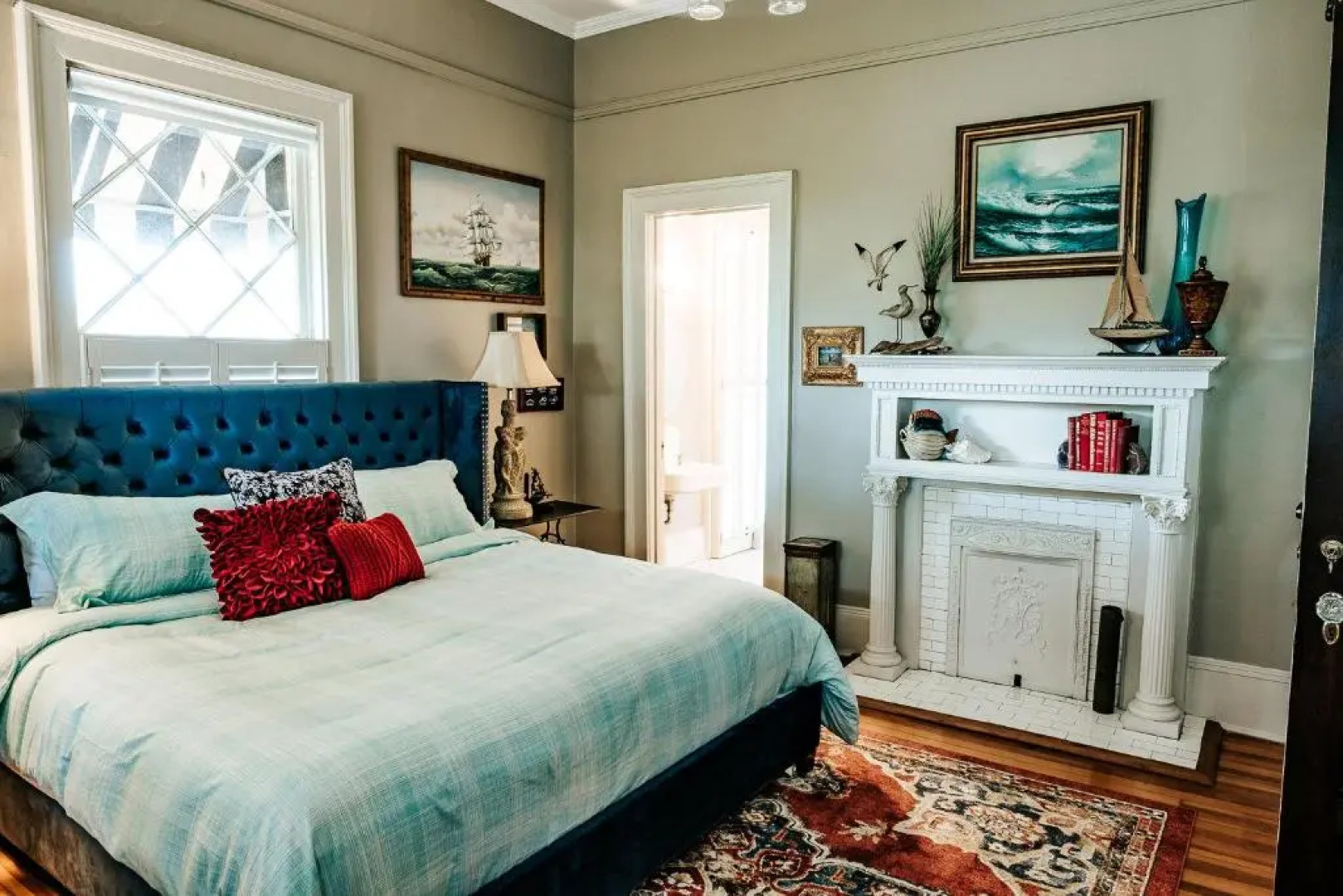 Heritage House Bed & Breakfast - Boutique Adults-Only Inn