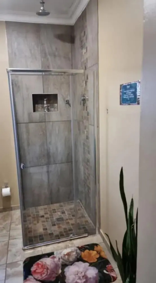 Flower Lane Guesthouse