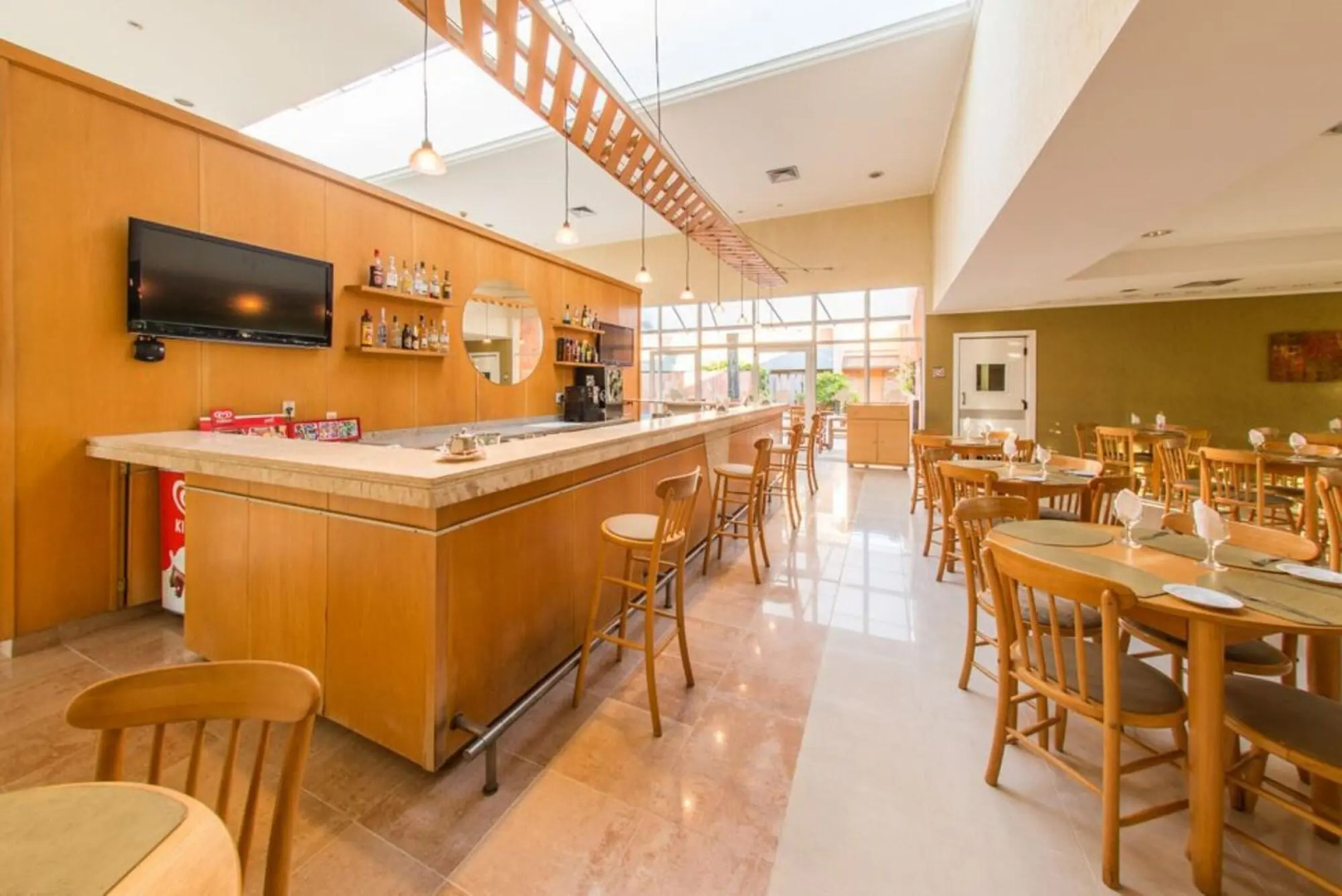 Carlton Plaza Baobá