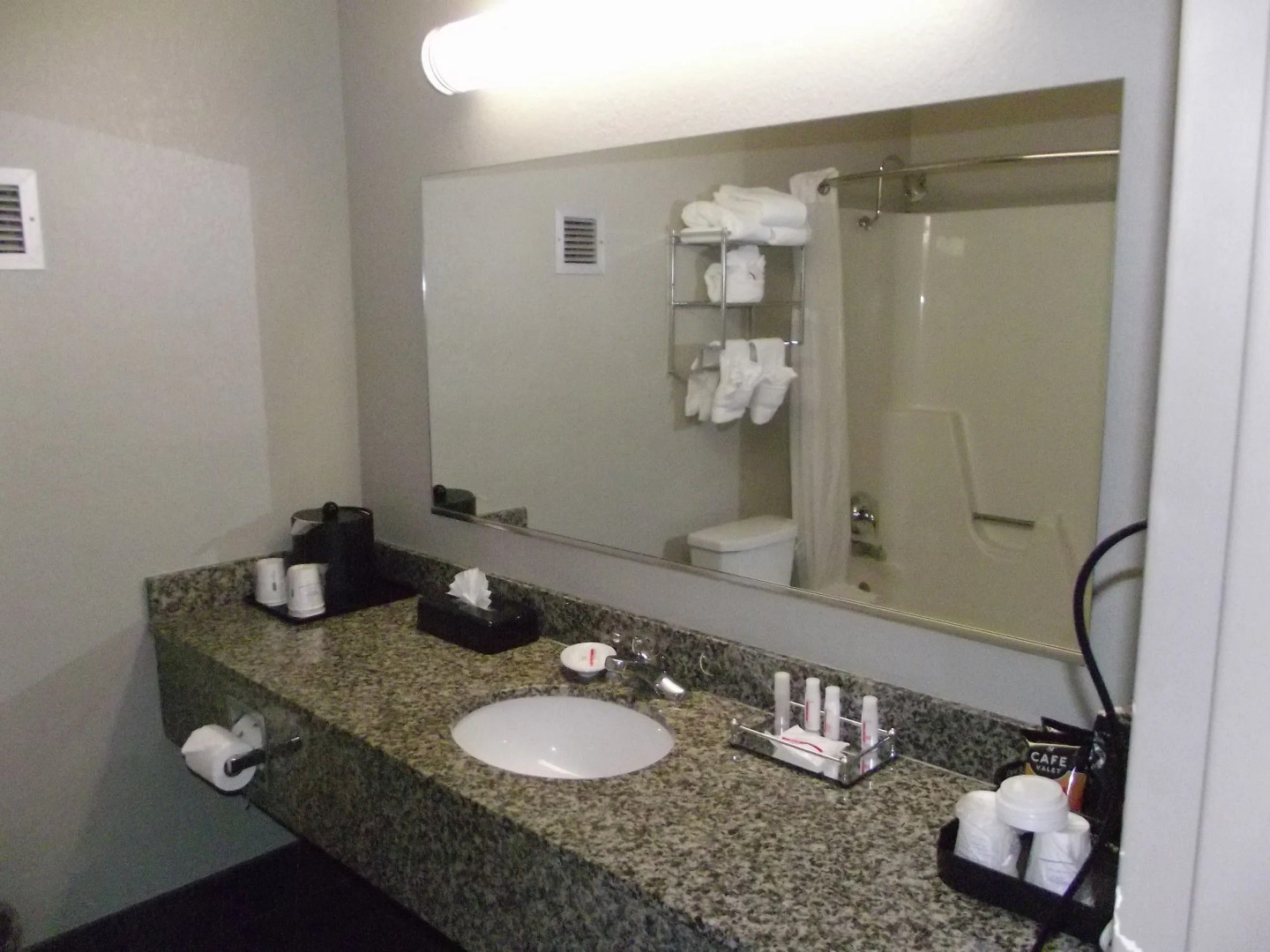 Clarion Inn Des Moines Airport