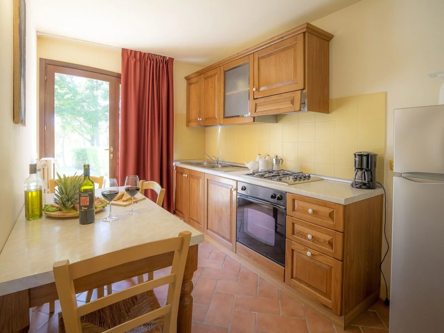 Cozy Apartment With Terrace in Tuscany