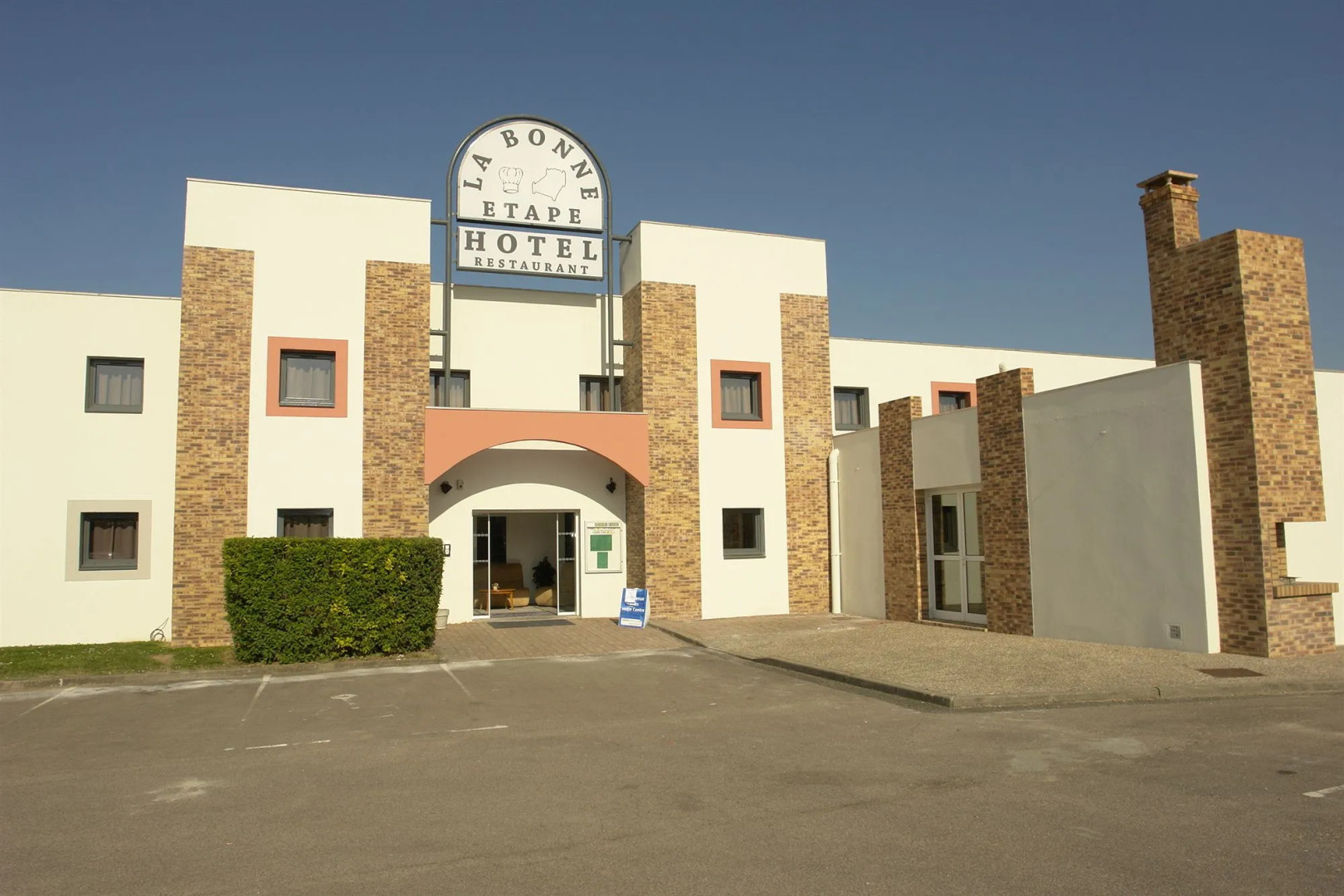 Brit Hotel La Bonne Etape