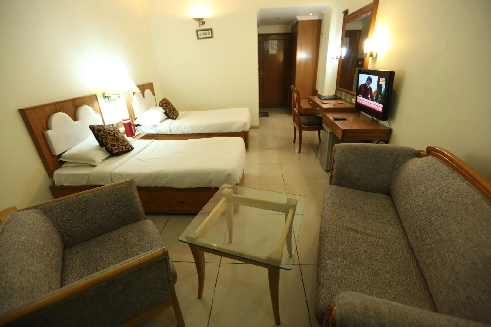 Hotel Devi Grand