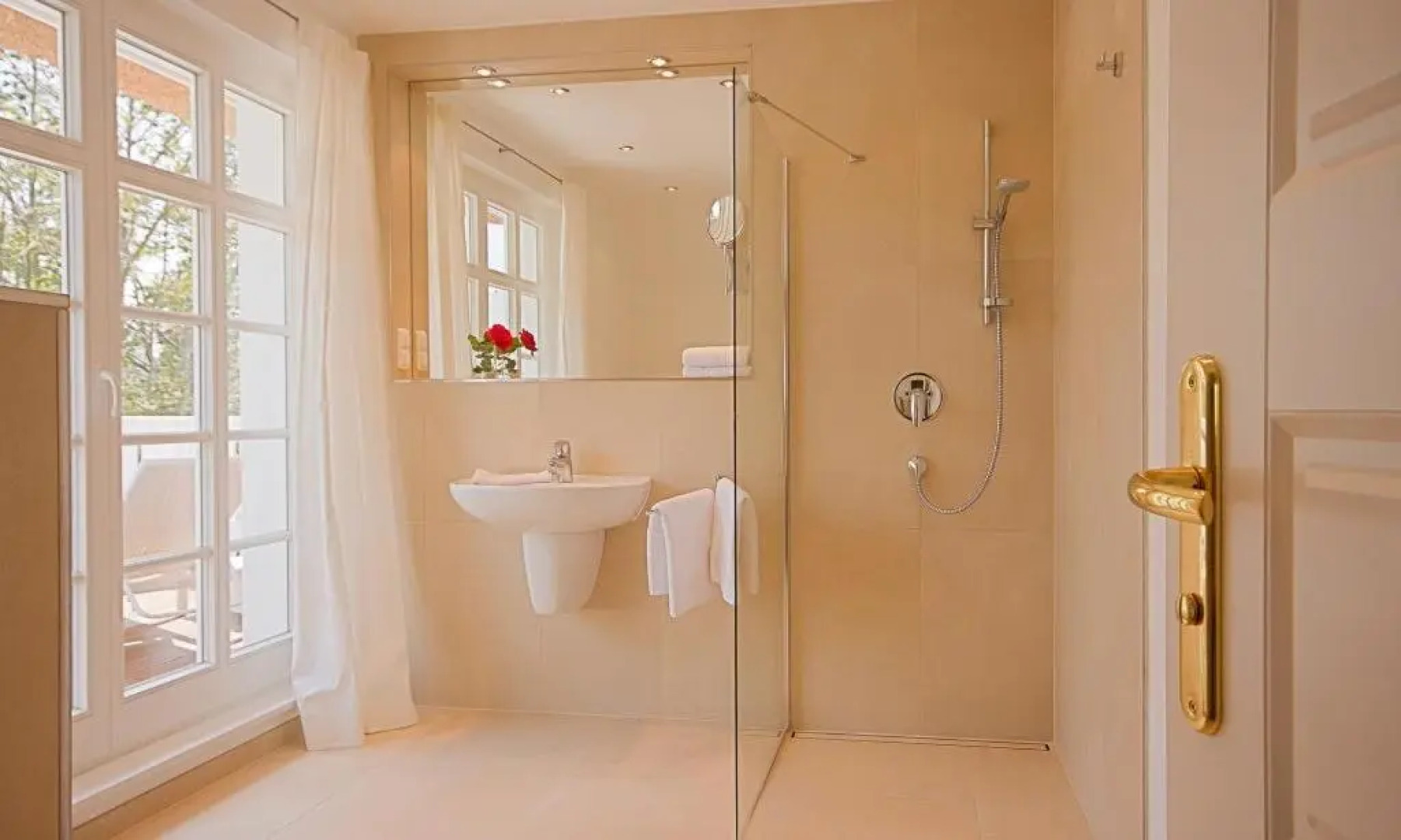 Strandhaus hinter der Düne