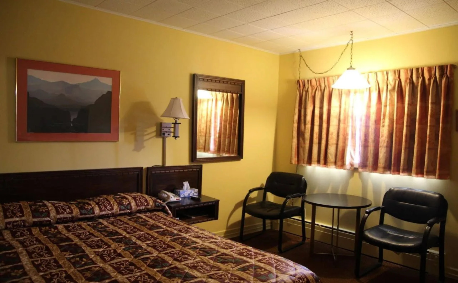 Hillside Inn Pembroke