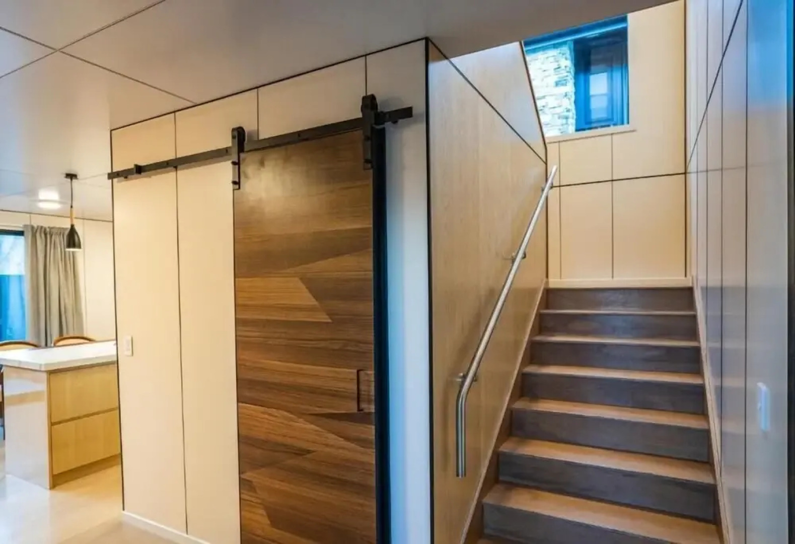 JillyLan Village Apartment