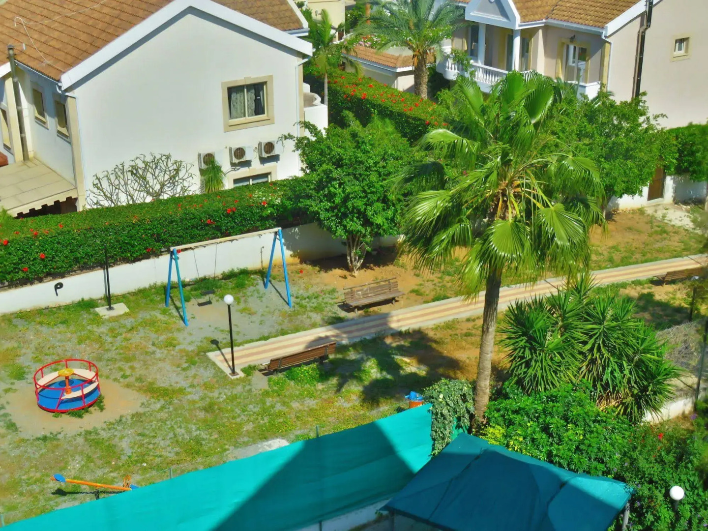 Polyxeni Hotel Apartments