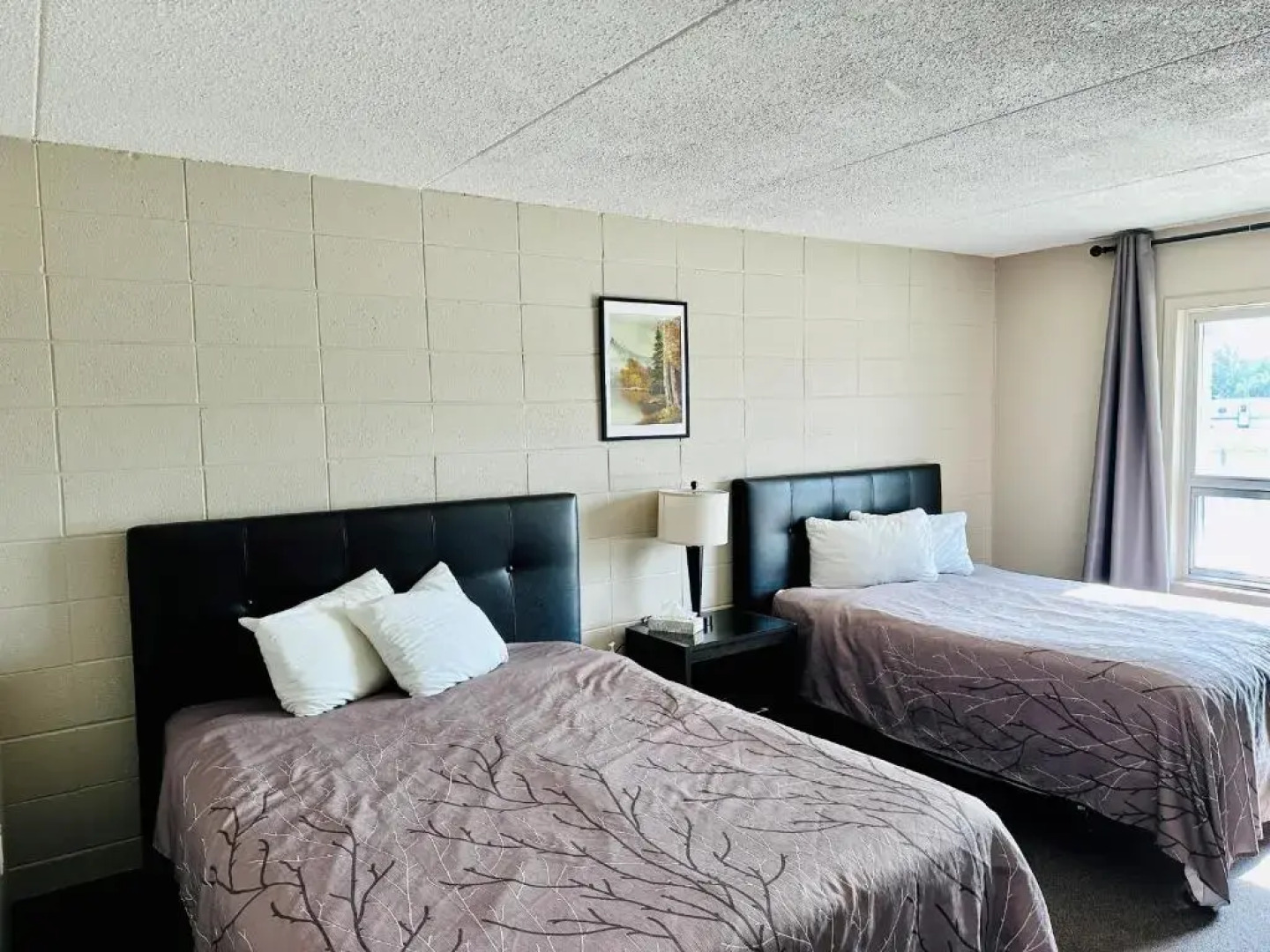 Beaverlodge Motor Inn