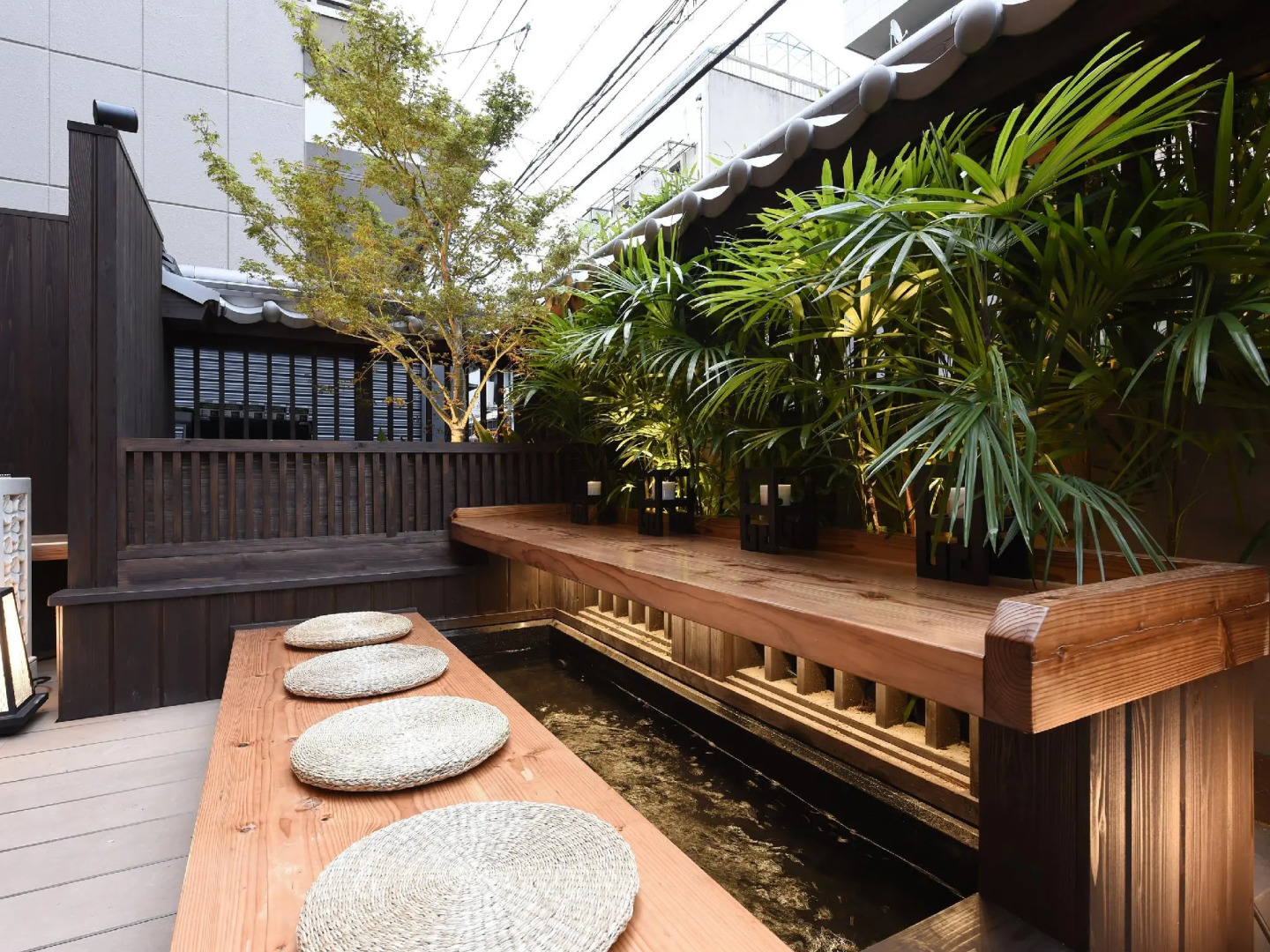 Capsule Hotel Anshin Oyado Premier Resort Kyoto Shijo Karasuma