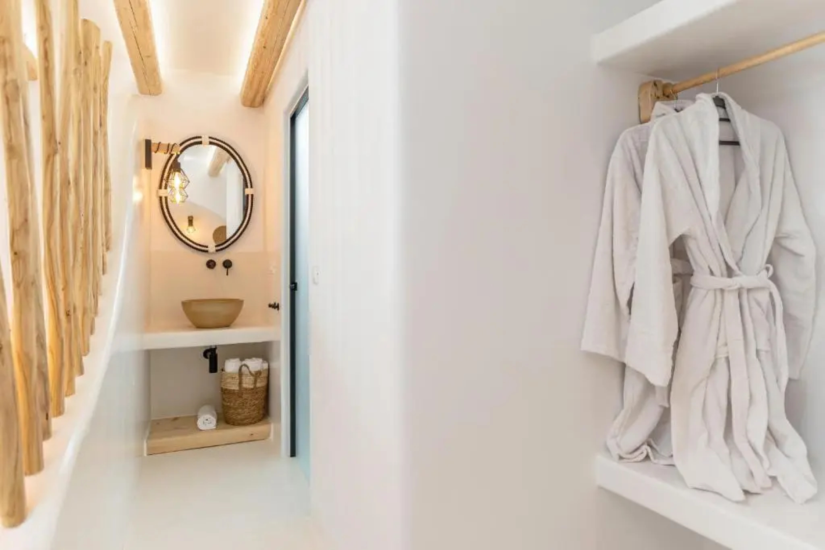 Fanis Hotel