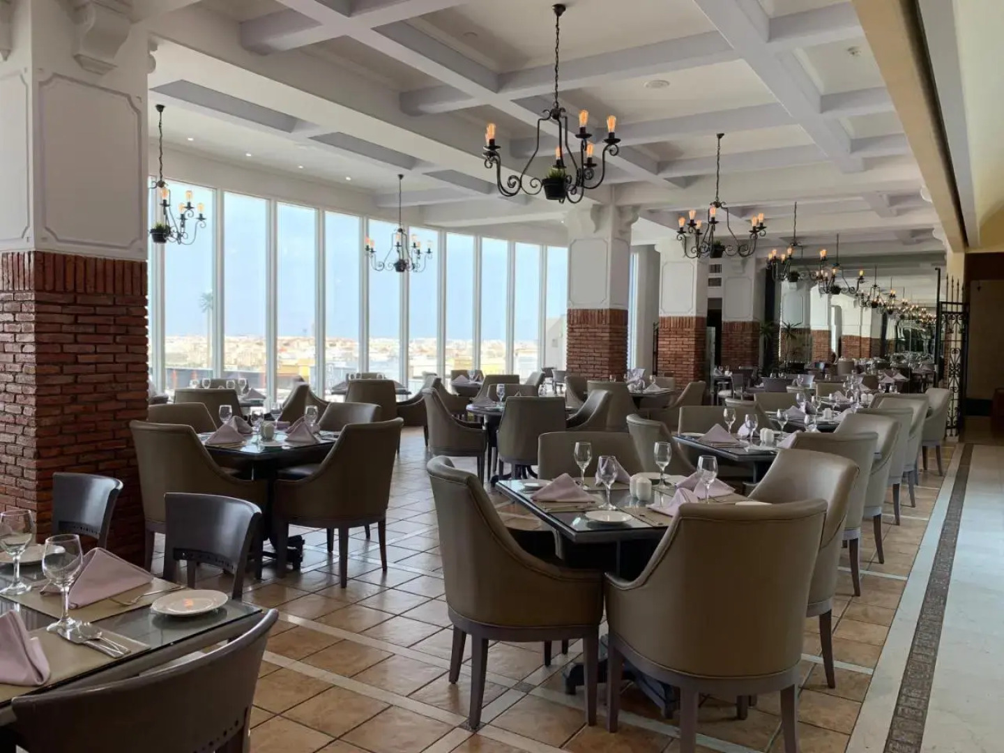 Carlton Al Moaibed Hotel