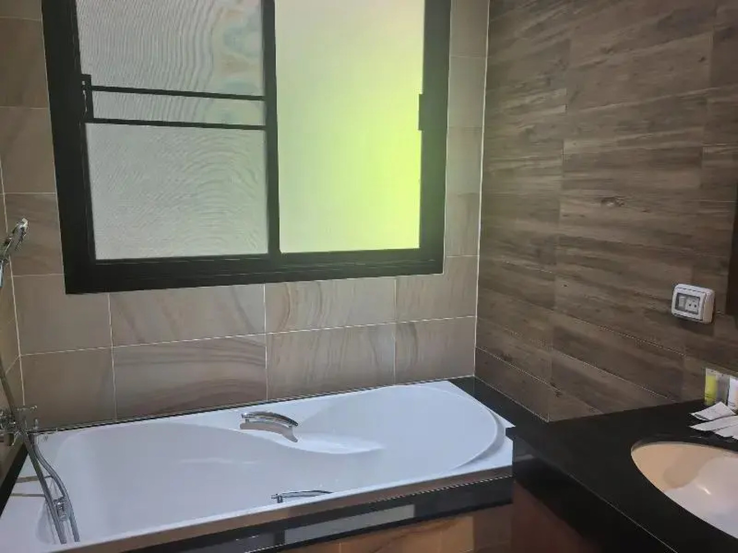 Phuket Meet Holiday Hotel