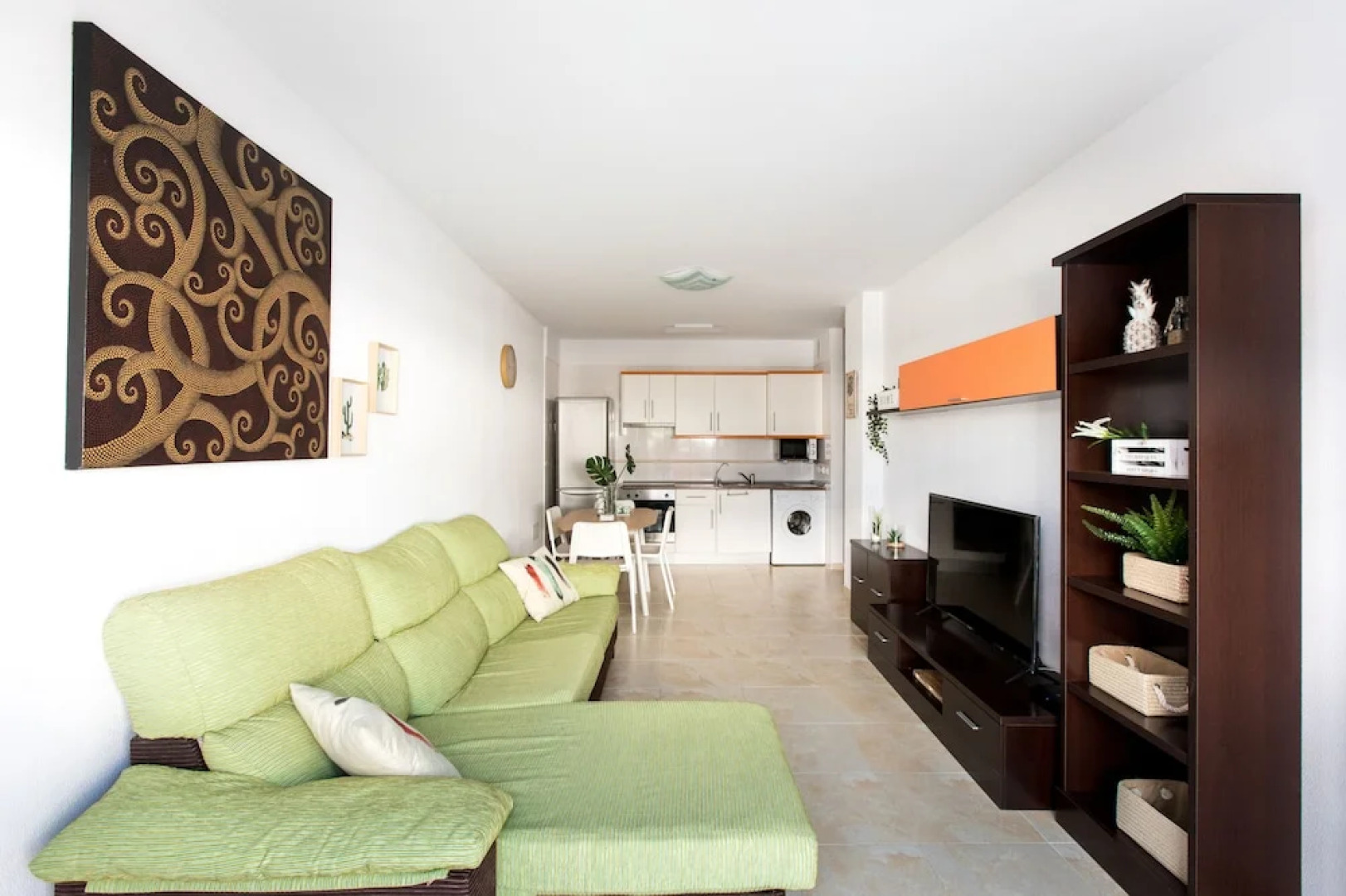 Island Time, Quietness and Relax on the Coast