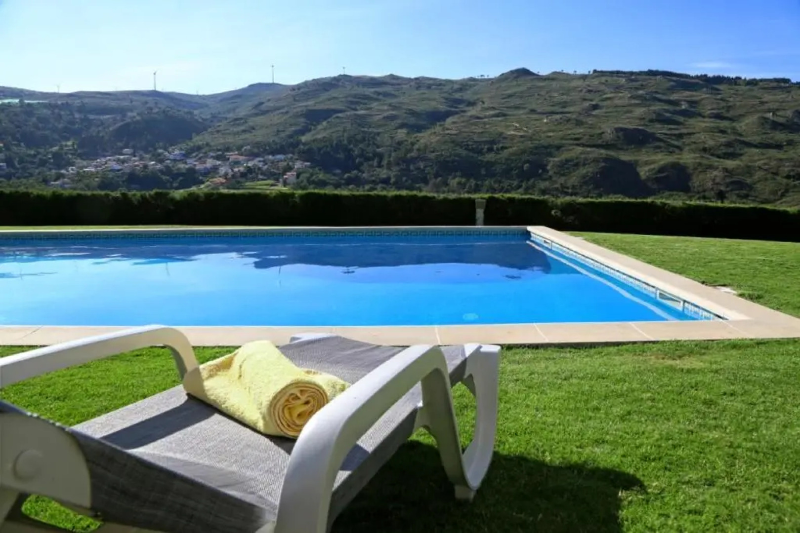 Rivatur - Explorações Turísticas Lda