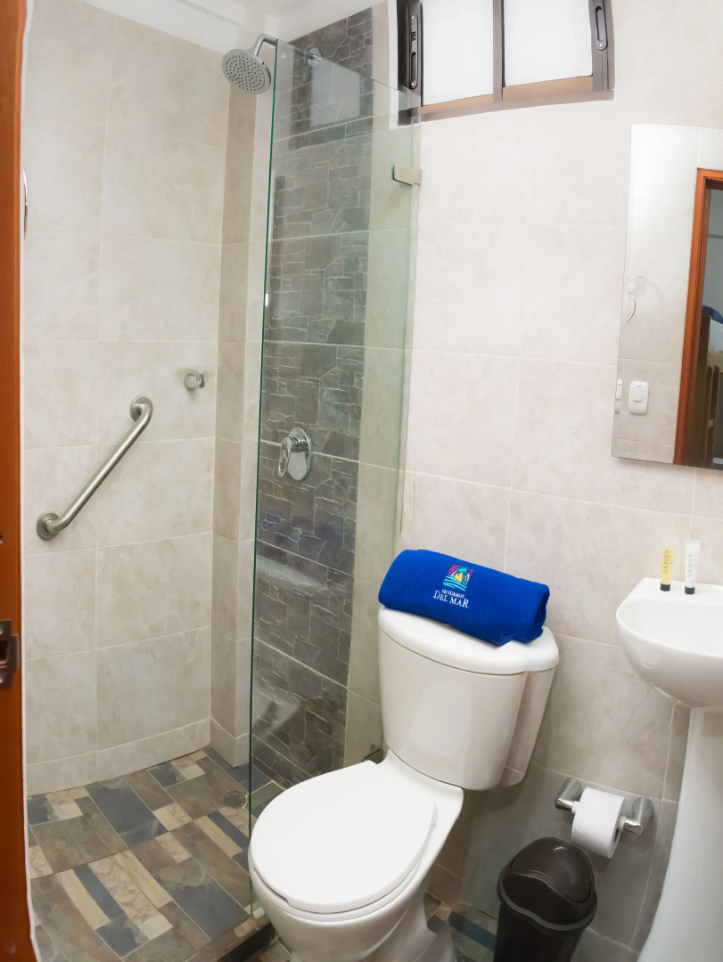 Hotel Senderos del Mar - Hostel