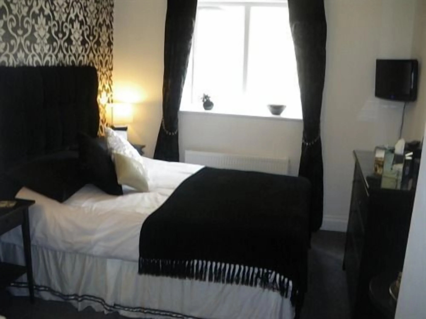 Castle Gate Guest House