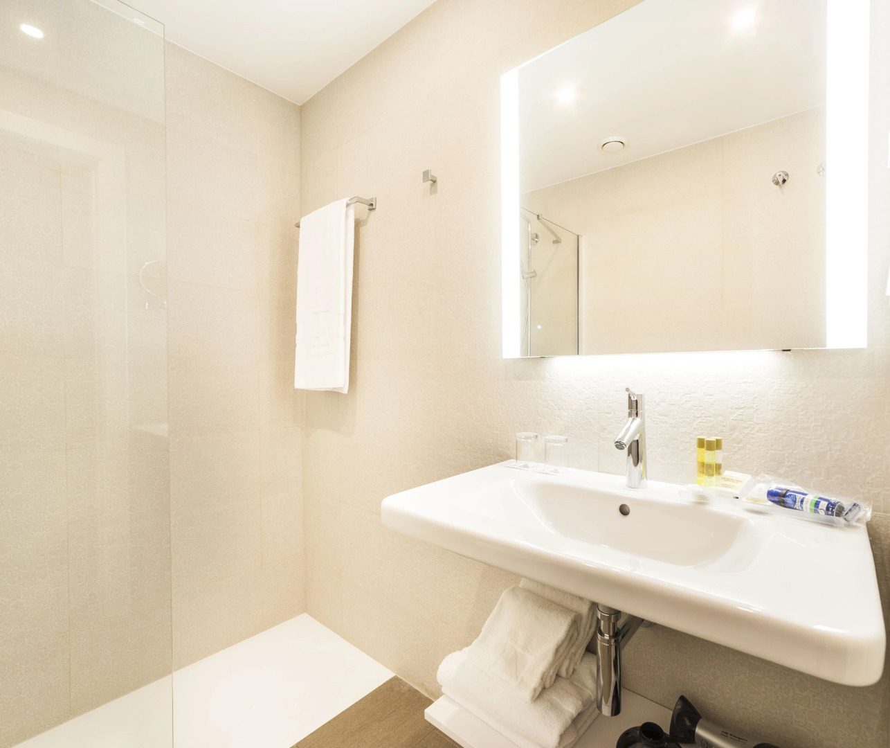 Отель Eurostars Marivent