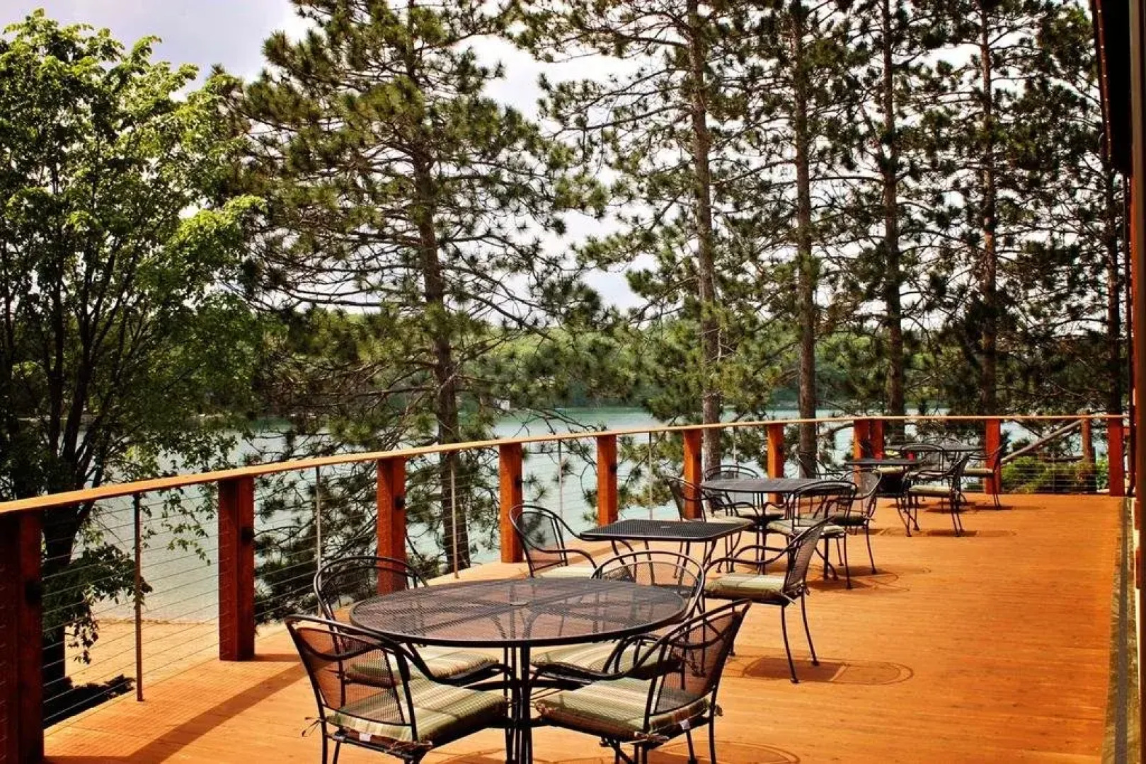 Sojourn Lakeside Resort