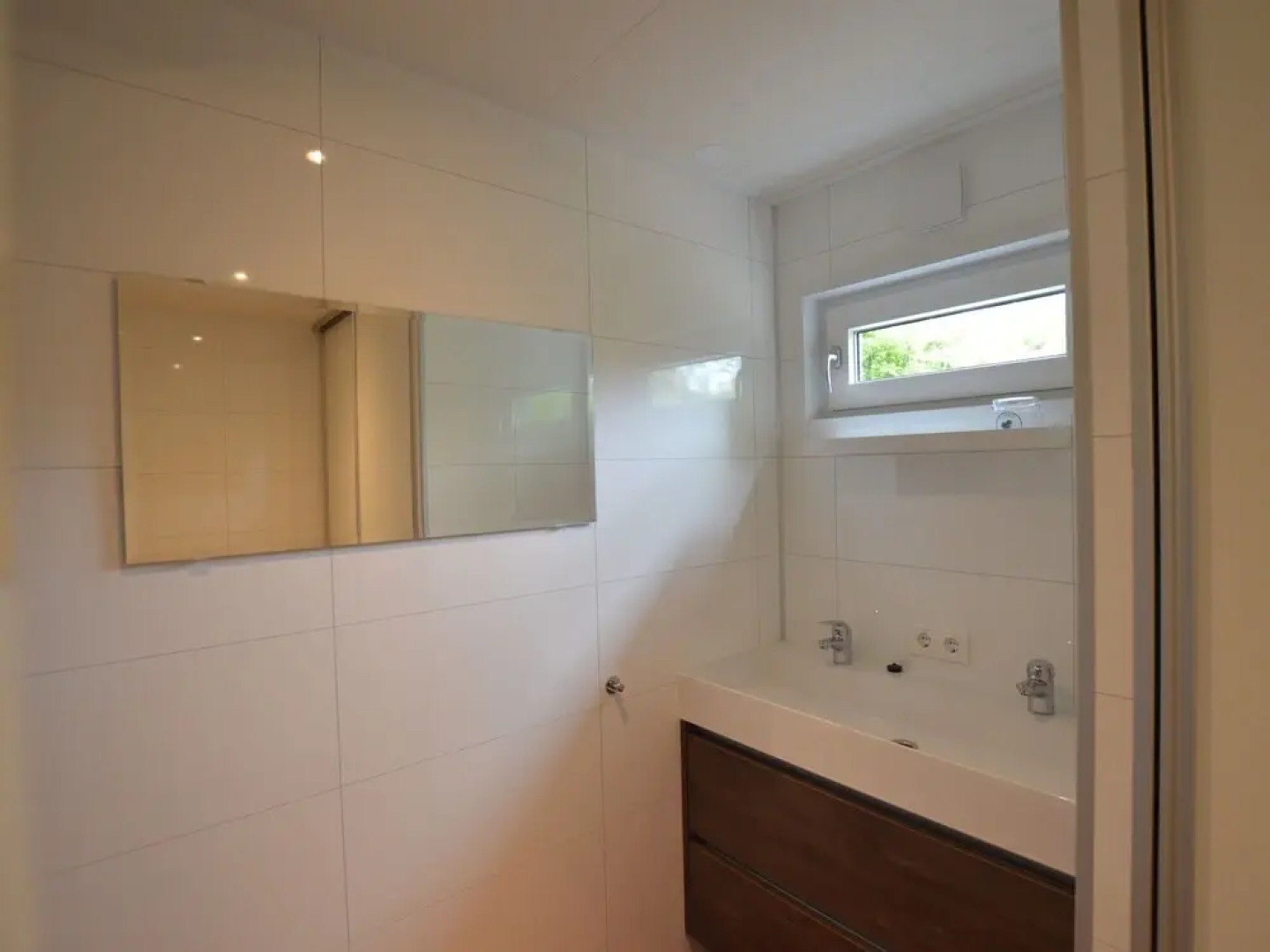 Beautiful Holiday Home With, Terrace, Garden