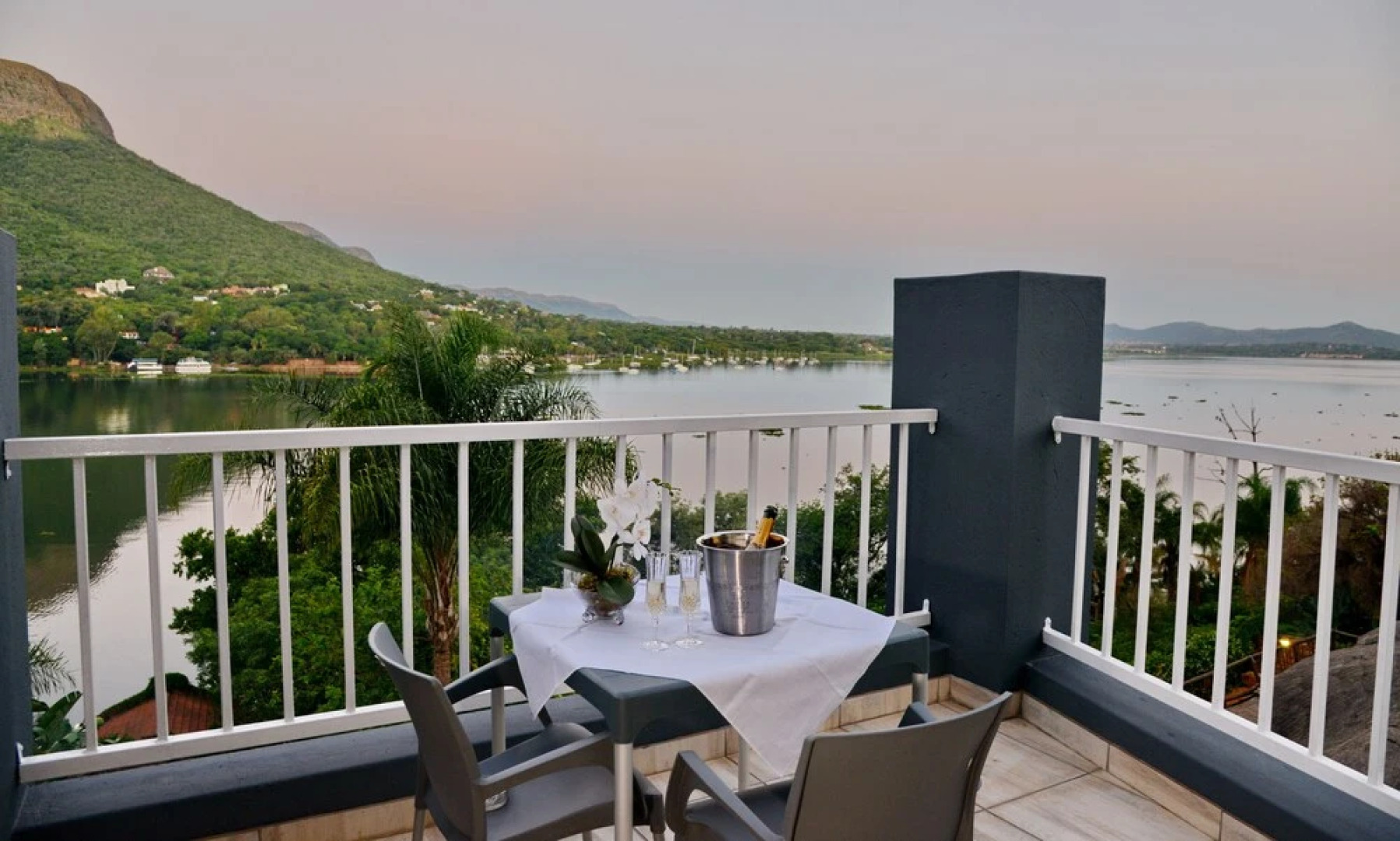 The Shore House Bed & Breakfast