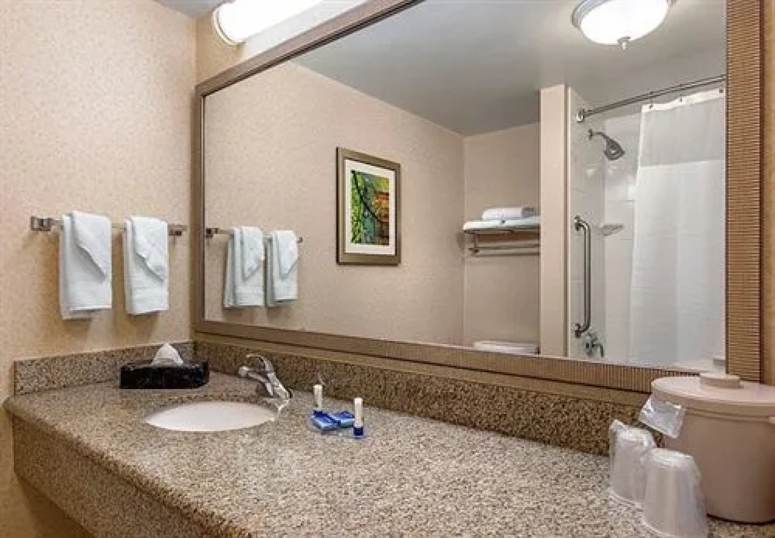 Fairfield Inn & Suites Elizabeth City