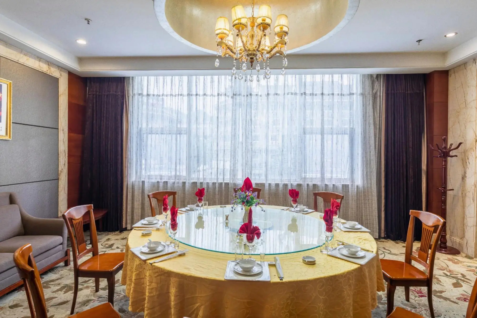Changchi Hot Spring Hotel