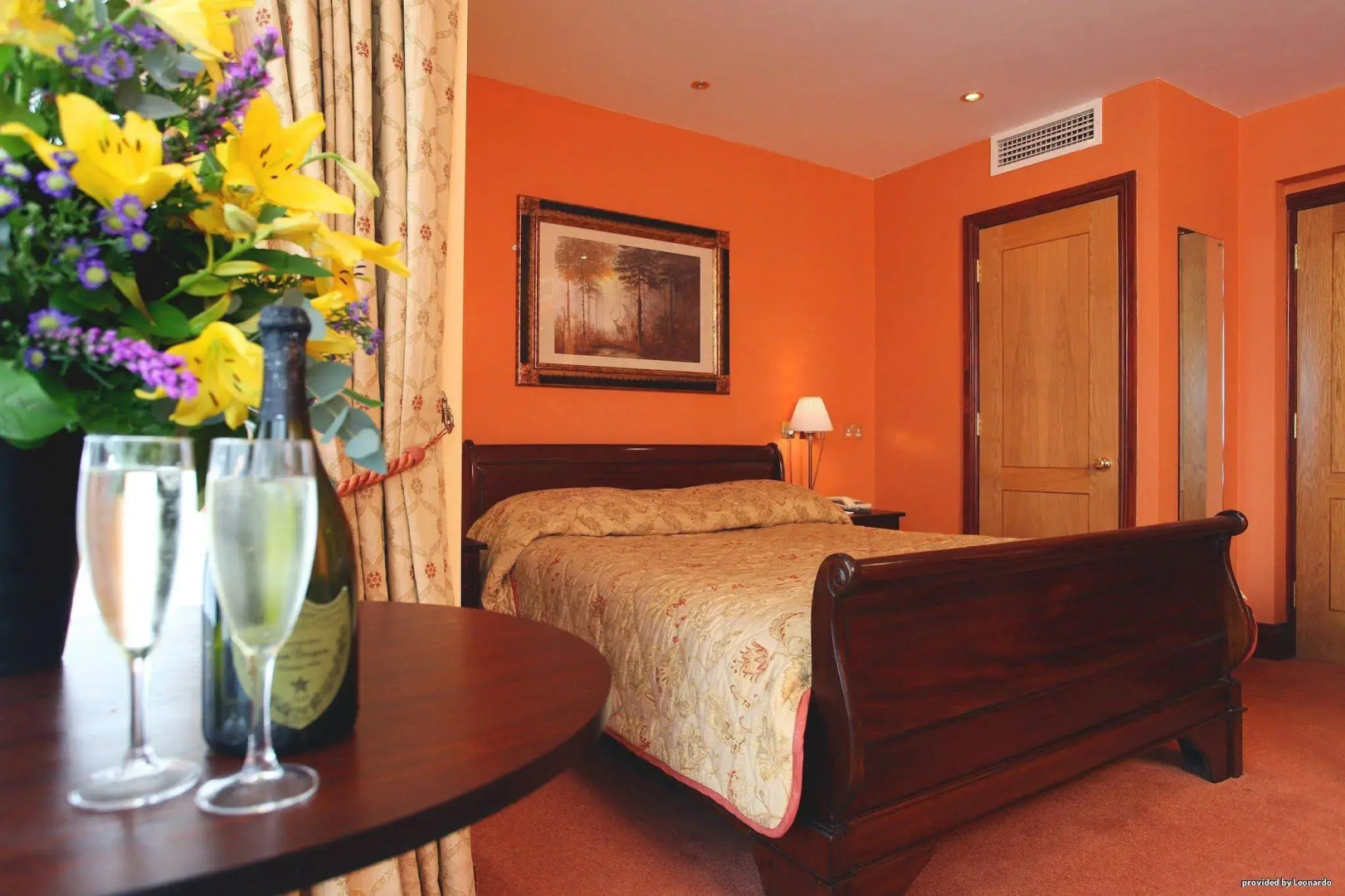 Best Western Old Tollgate Hotel & Restaurant