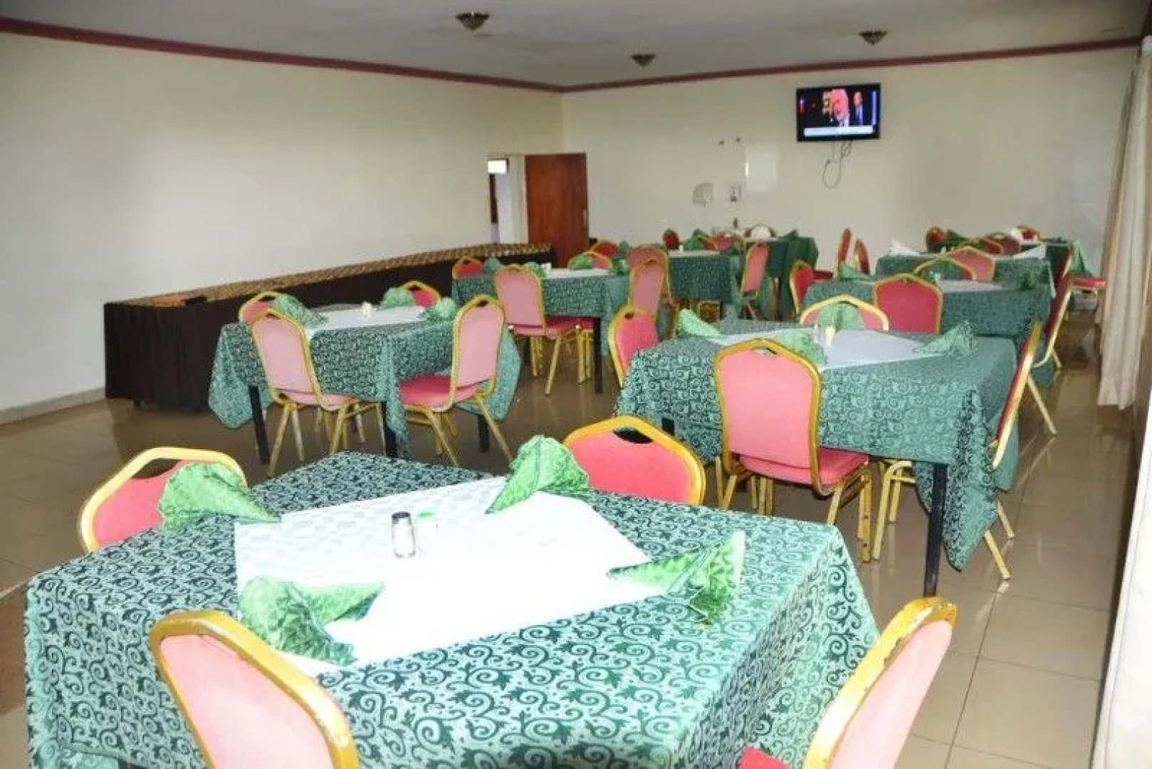 Eastern Country Hotel