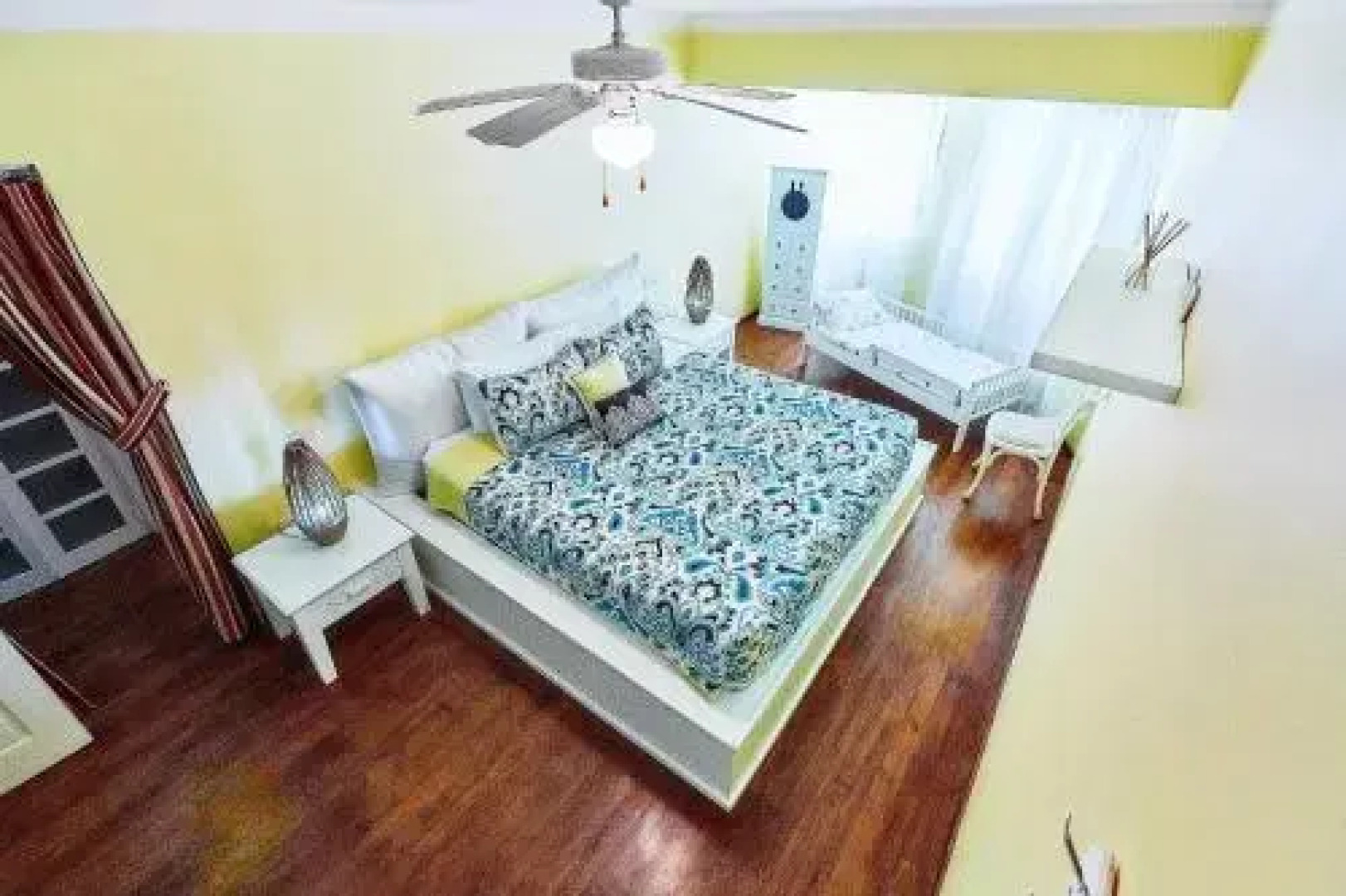 Beach House Piña Colada Ocean View