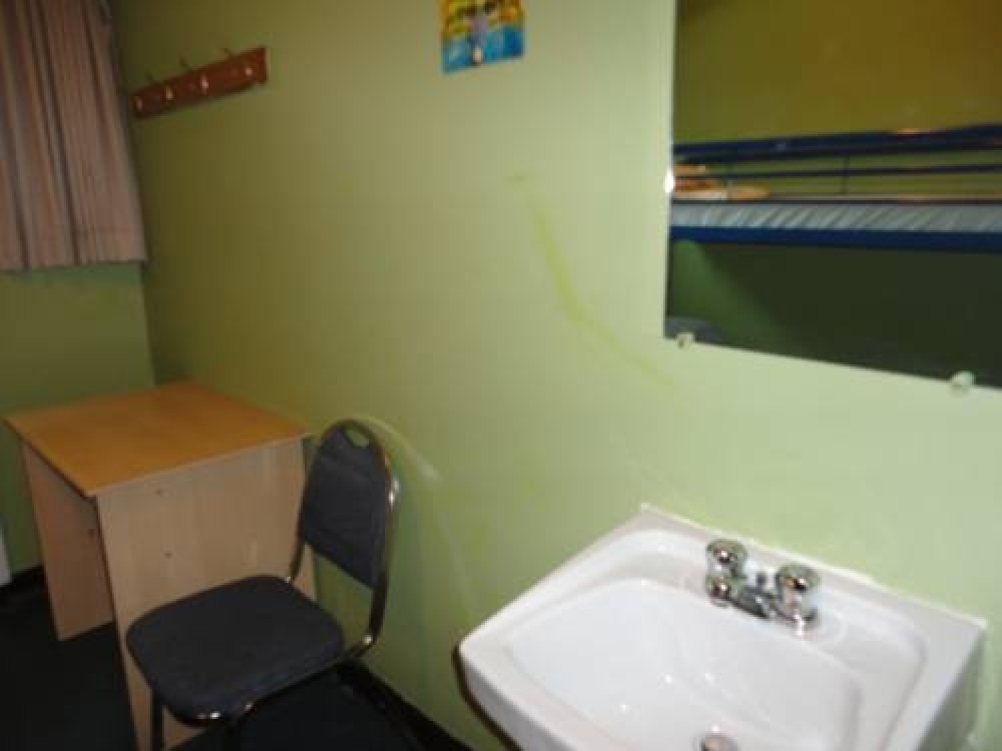 HI Edmonton - Hostel